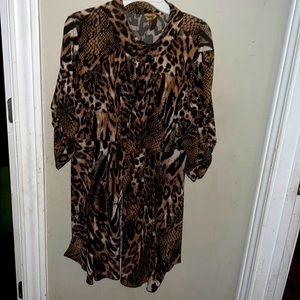Leopard print long top
